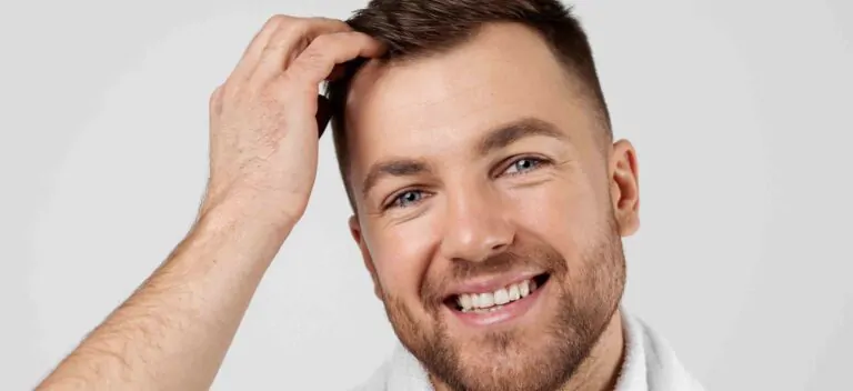 Minoxidil funciona para queda de cabelo? Verdades e cuidados sobre o uso no tratamento capilar